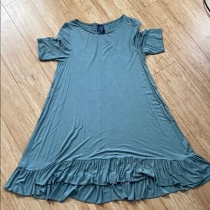 Agnes And Dora ruffle bottom tunic/tshirt dress